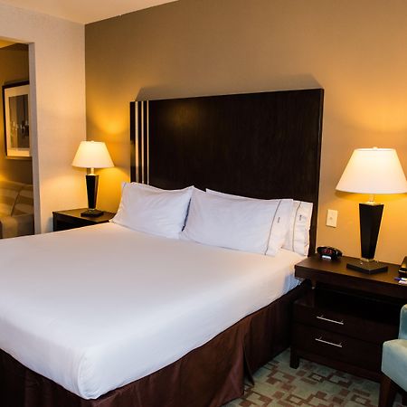 Holiday Inn Express Hotel & Suites Houston Nw Beltway 8-West Road By Ihg Exterior photo