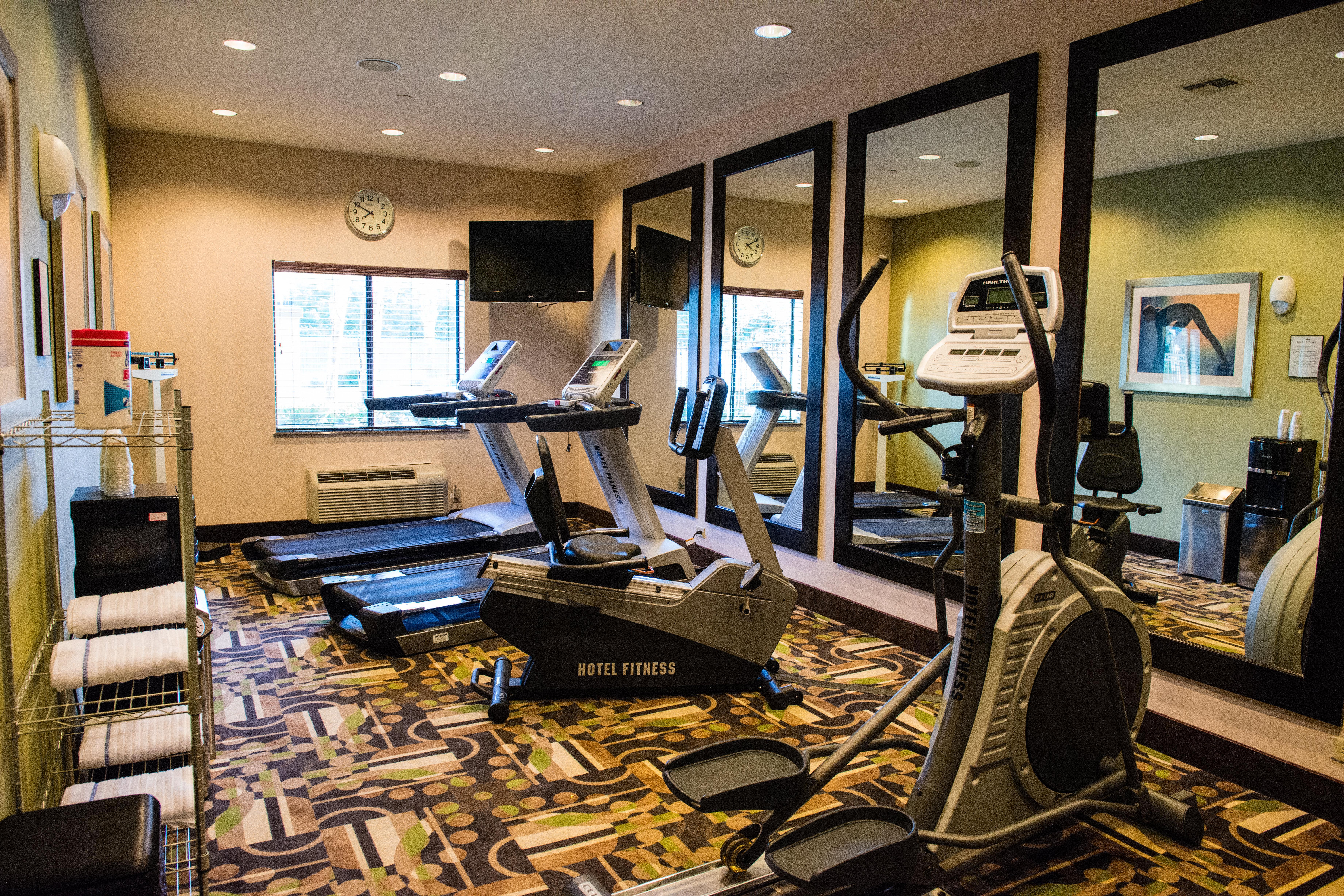 Holiday Inn Express Hotel & Suites Houston Nw Beltway 8-West Road By Ihg Exterior photo